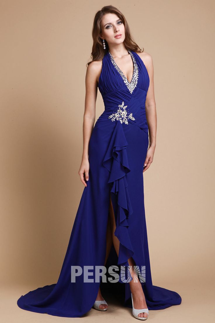 Robe soirée bleu col halter & décolleté V plongeant avec jupe fendue