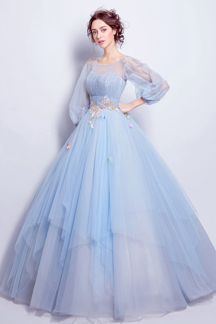 Robe de mariée princesse bleu clair & parme aux manches volumineuses