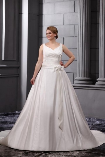 Robe de mariée grande taille simple encolure en V noeud papillion