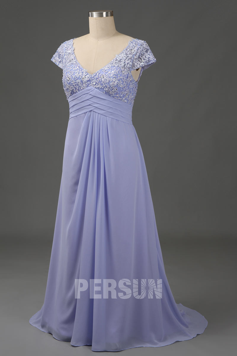 robe de soirée longue lavande col v en dentelle appliquée taille plissé mancheron