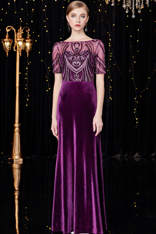 robe de cocktail en velours violette haut ornée de strass col illusion à manche courte