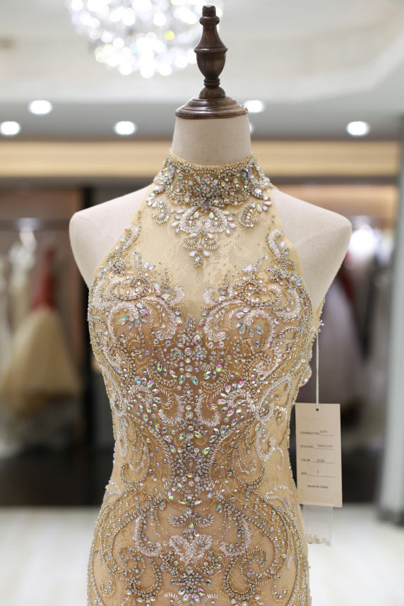 robe de soirée haut ultra travaillée paillettes bijoux 2015 tendance