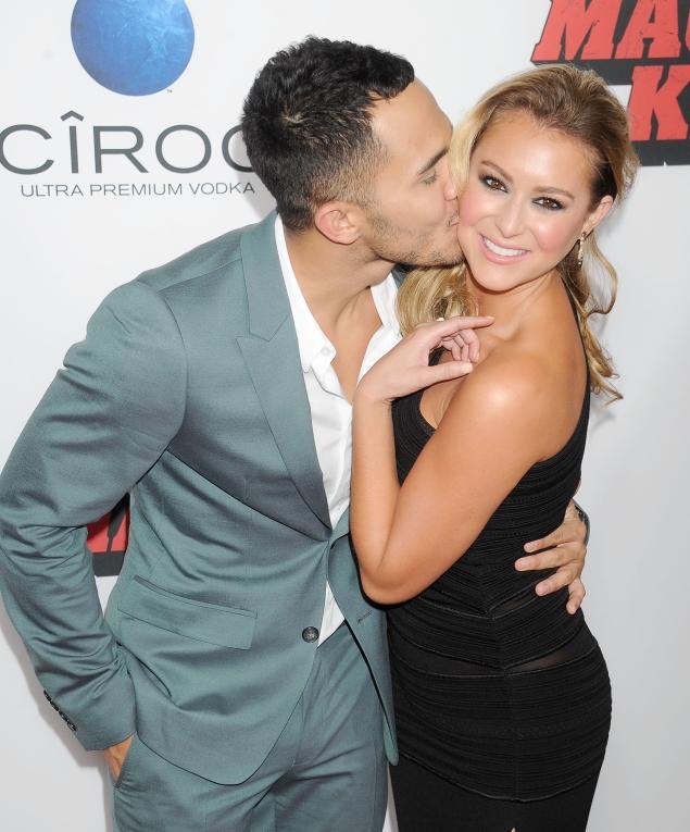 Alexa Vega et Carlos Pena Jr Alexa Vega : Mariage de la bombe de ''Spy Kids'' avec Carlos Pena Jr. !
