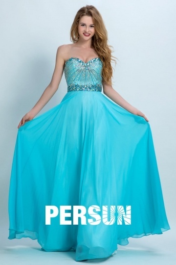 Robe de bal longue bleu cyan bustier coeur