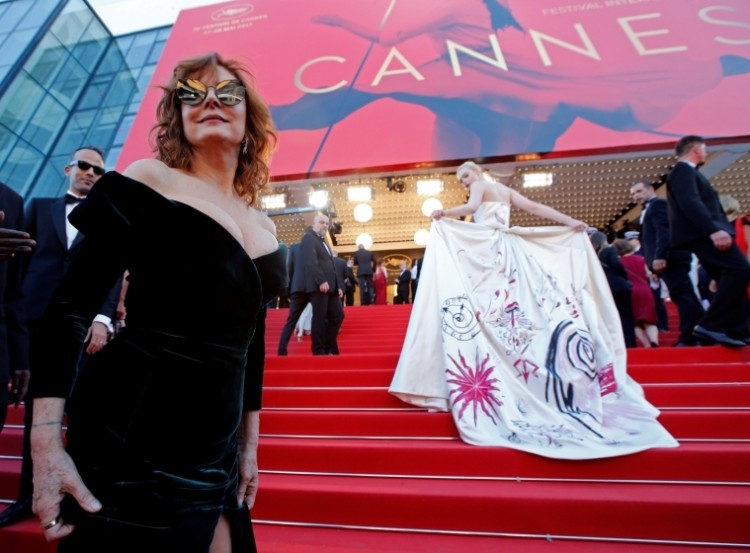 Susan Sarandon et Elle Fanning au tapis rouge de Cannes