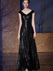 robe de soirée noire élégante longue col en V