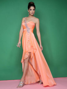 robe courte devant longue derrière orange asymétrique orné de strass