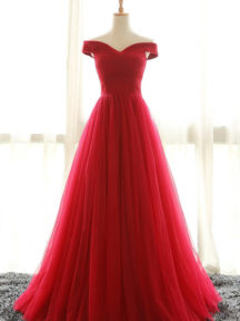 robe de soirée rouge princesse épaule dégagé en tulle